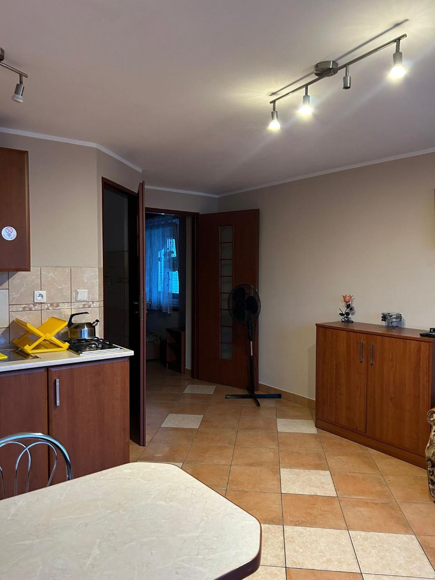 Apartamenty I Pokoje Z Widokiem Na Jezioro Wielewskie Buitenkant foto